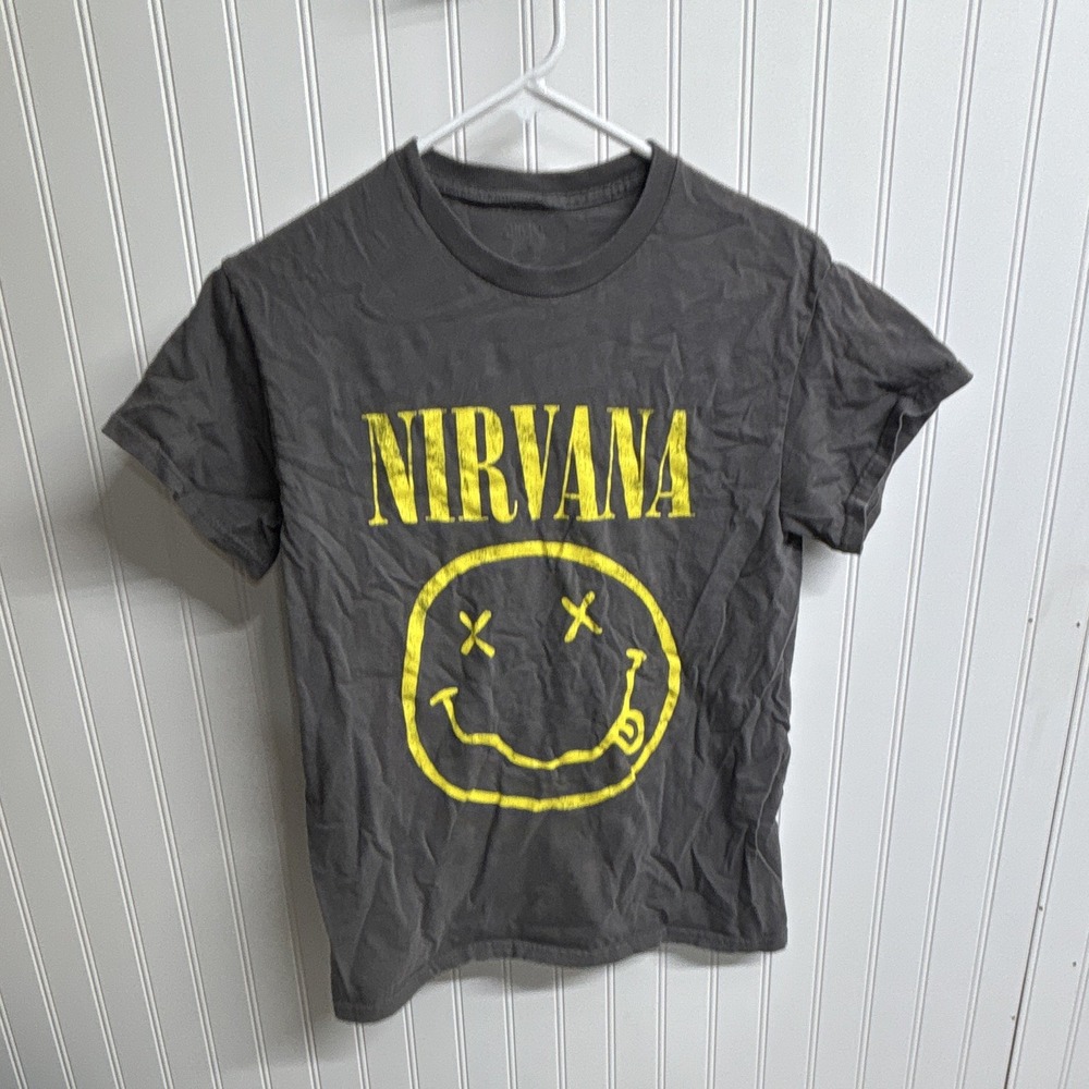 Nirvana Smiley Face Logo Gray Yellow Graphic Short Sleeve T-Shirt Size S